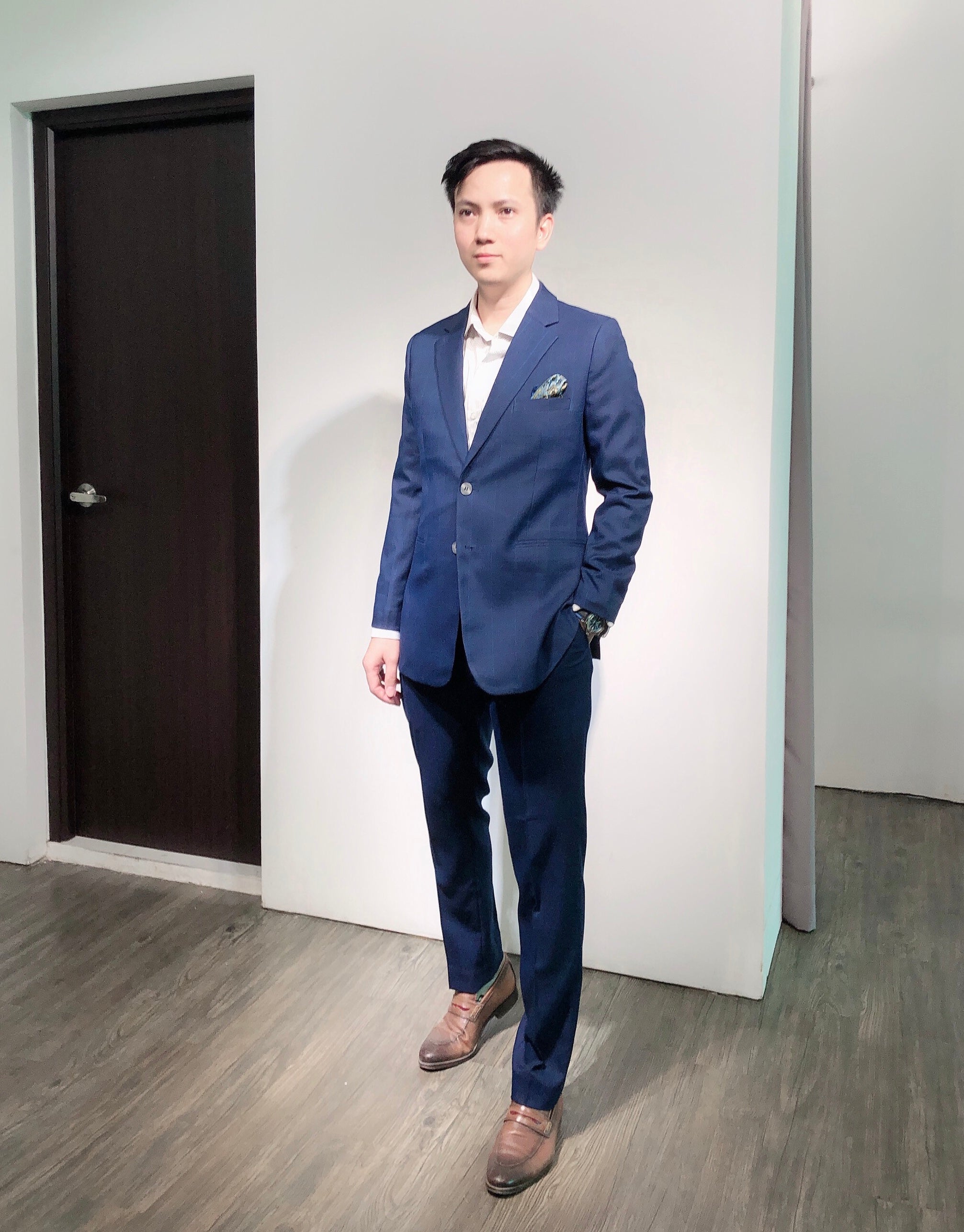How Quý Wears @Leon Suits