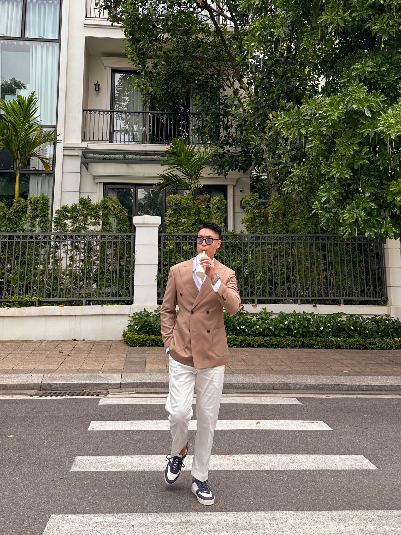 "BE LIKE YOU" OUTFIT 1