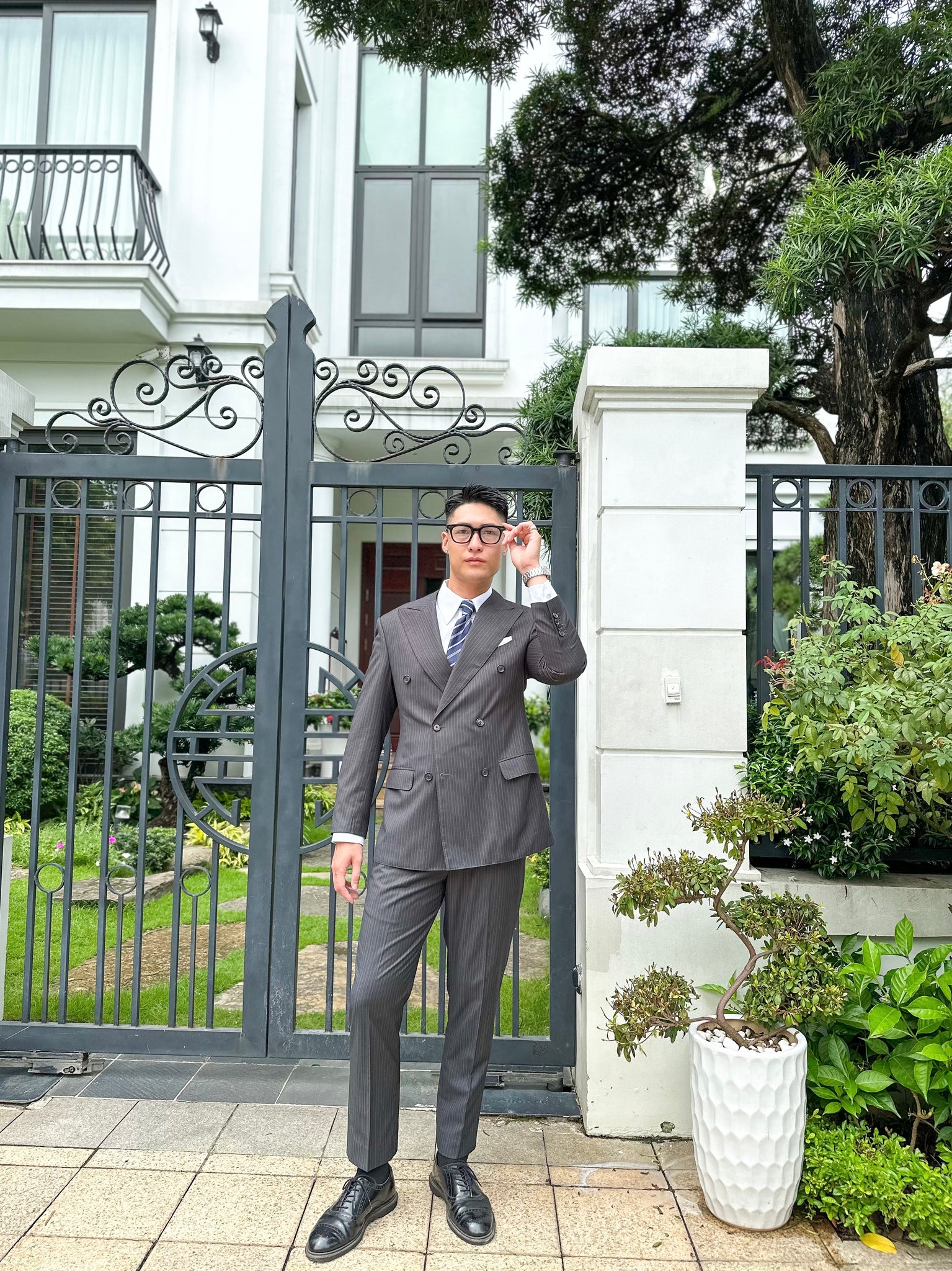 Kingsman Double-Breasted Suit + White Shirt
