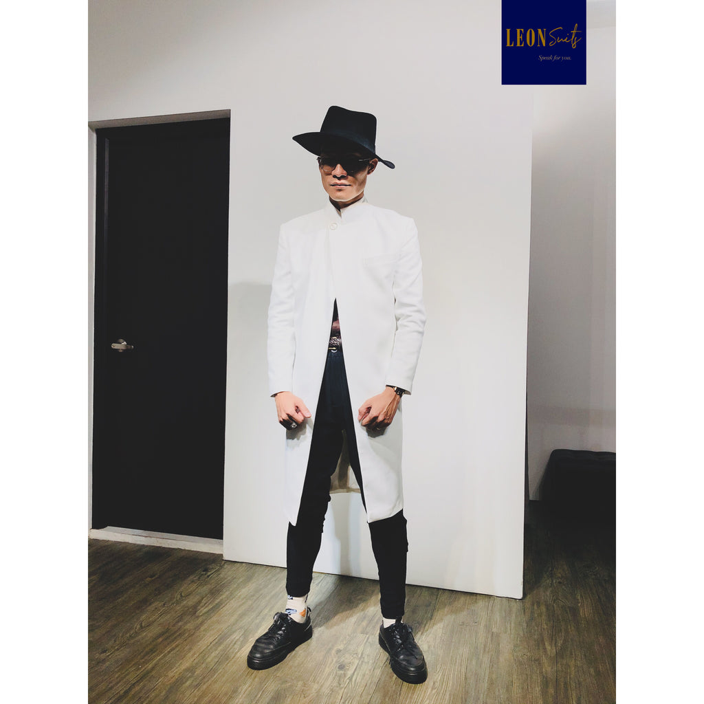 Contemporary Fashionisto White Long Coat/Jacket
