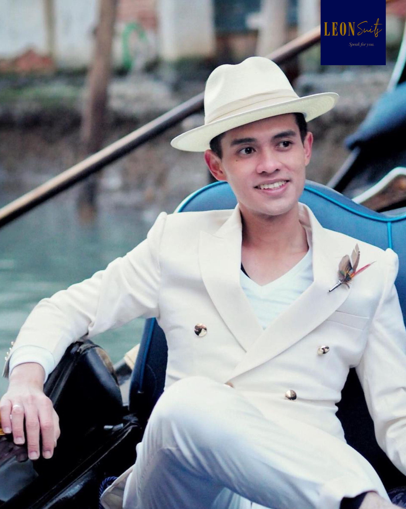Cream Beige Double-breasted Suit