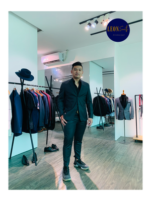 Nail-head Black Suit