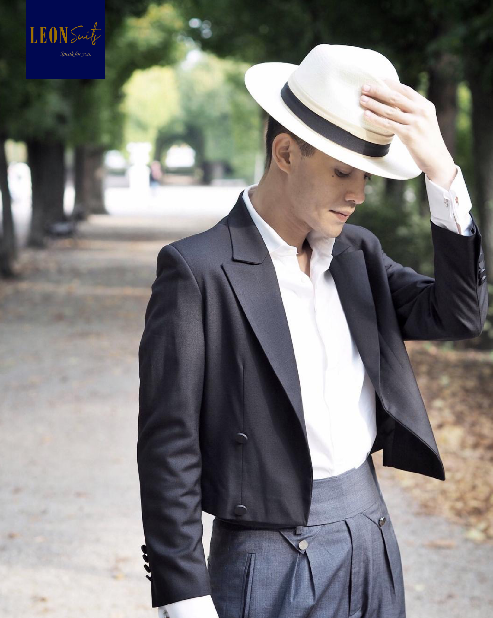 Designer Jacket with Wide Straight Trousers