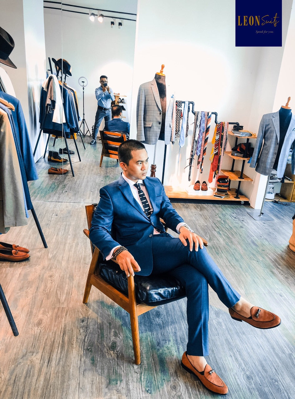 Rake Leon Premium Bird Eye Navy in Sophisticated Windowpane Suit