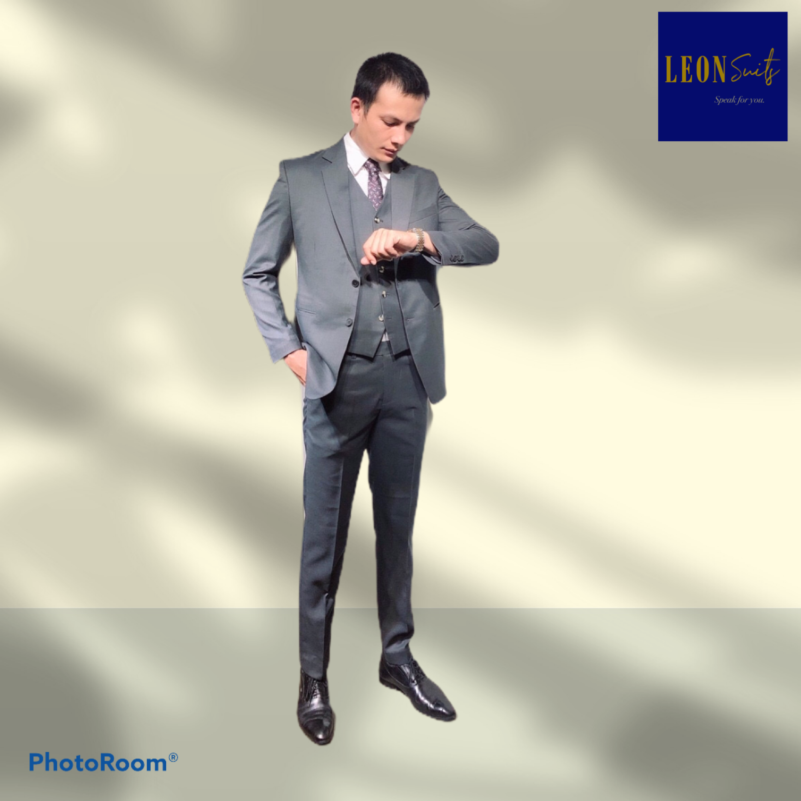Standard Custom Made Medium Grey 3-piece Suit