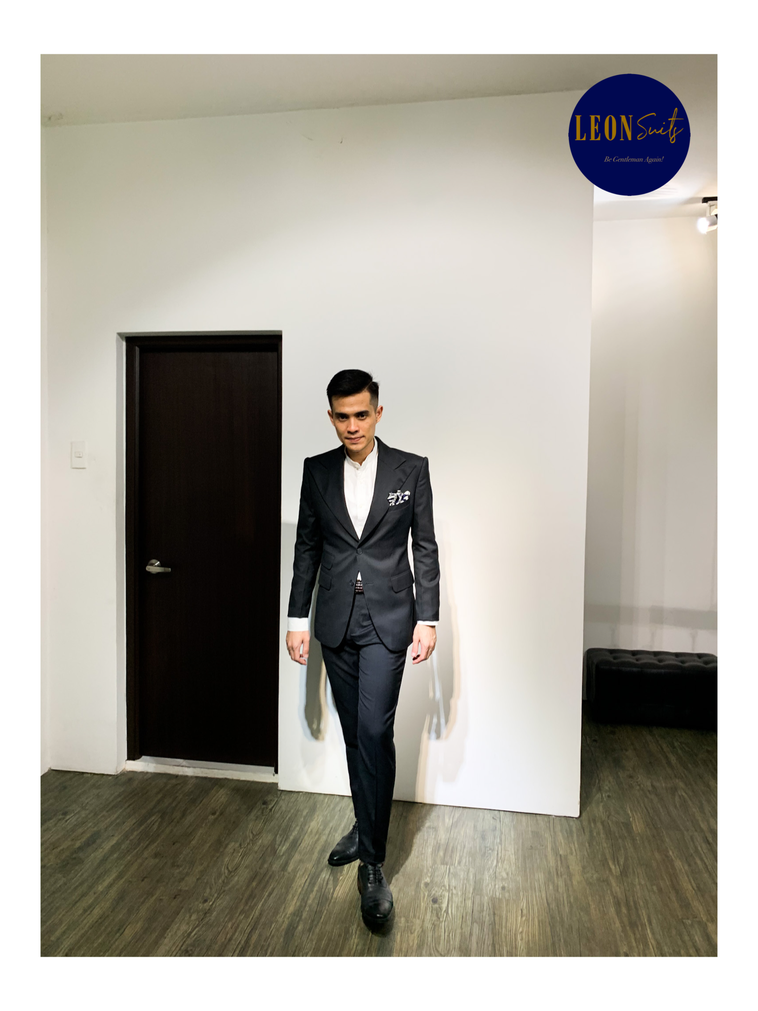 Grey Wide Lapel & Neapolitan Shoulder Suit