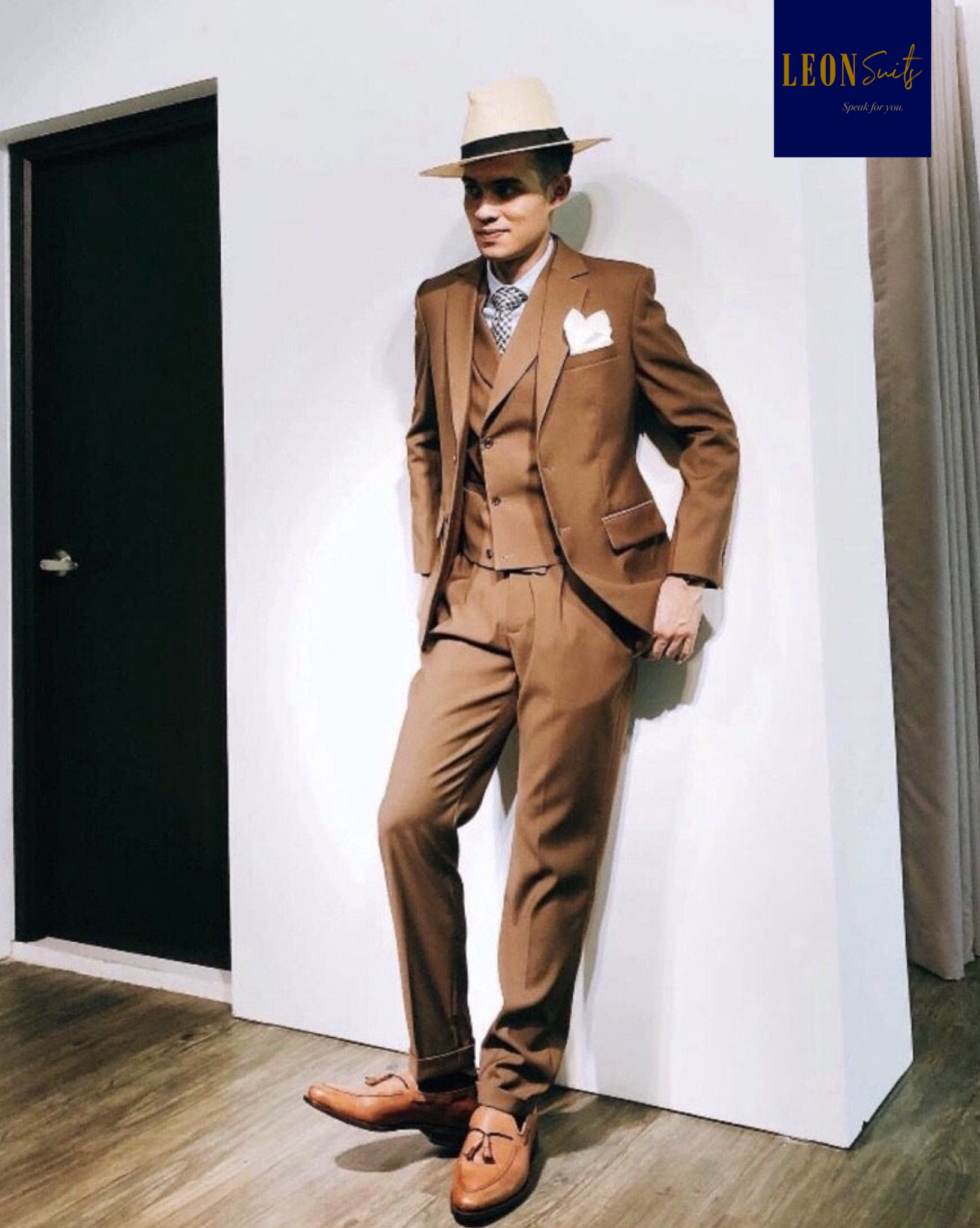 Standard Custom Made Brown 3-piece Suit