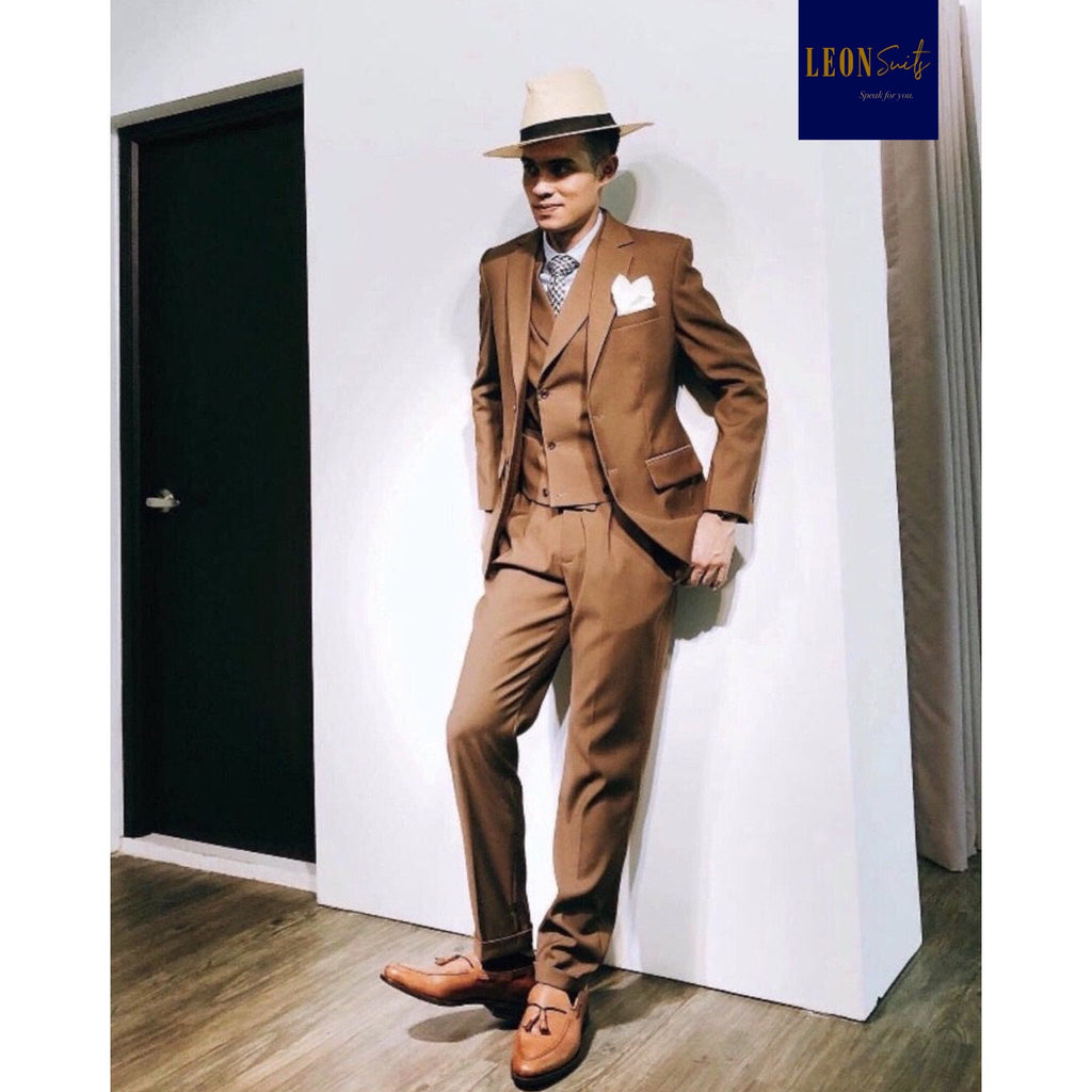 Standard Custom Made Brown 3-piece Suit