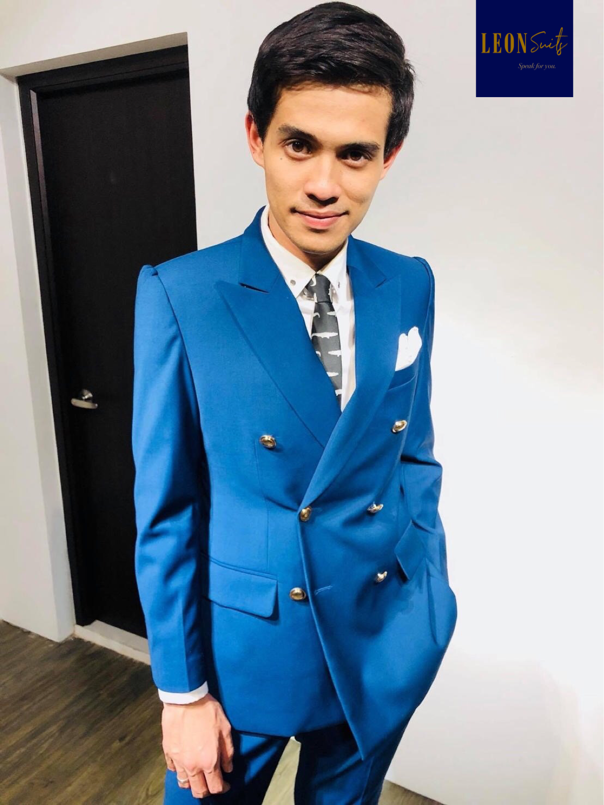 Standard Custom Navy Blue Double-breasted Suit