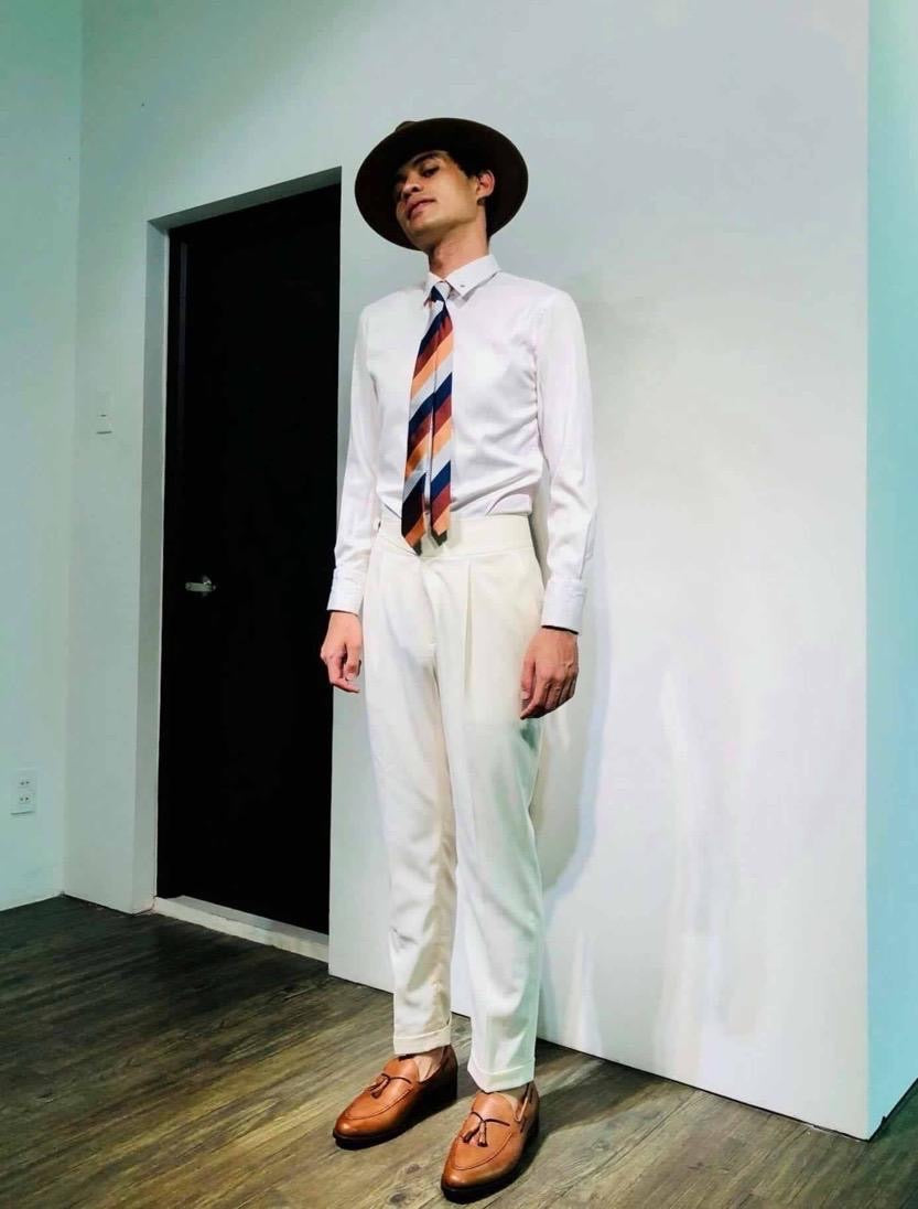 Custom Made Standard Beige Classic Highwaist Trousers