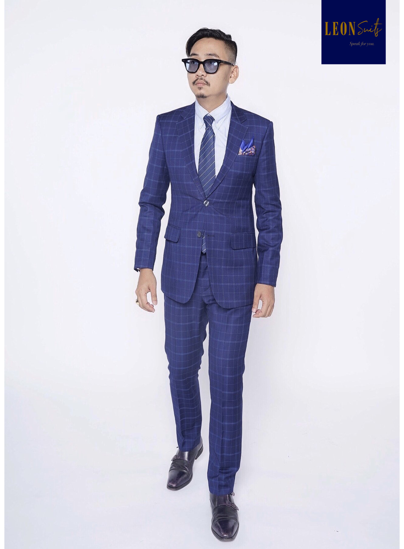 ONLINE MADE TO MEASURE SERVICE W/ AI BODY MEASUREMENT APPS