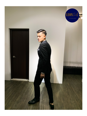 Wide Lapel & Neapolitan Shoulder Black Suit